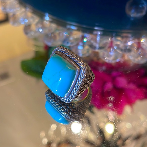 Turquoise Ring - Picture 2 of 2
